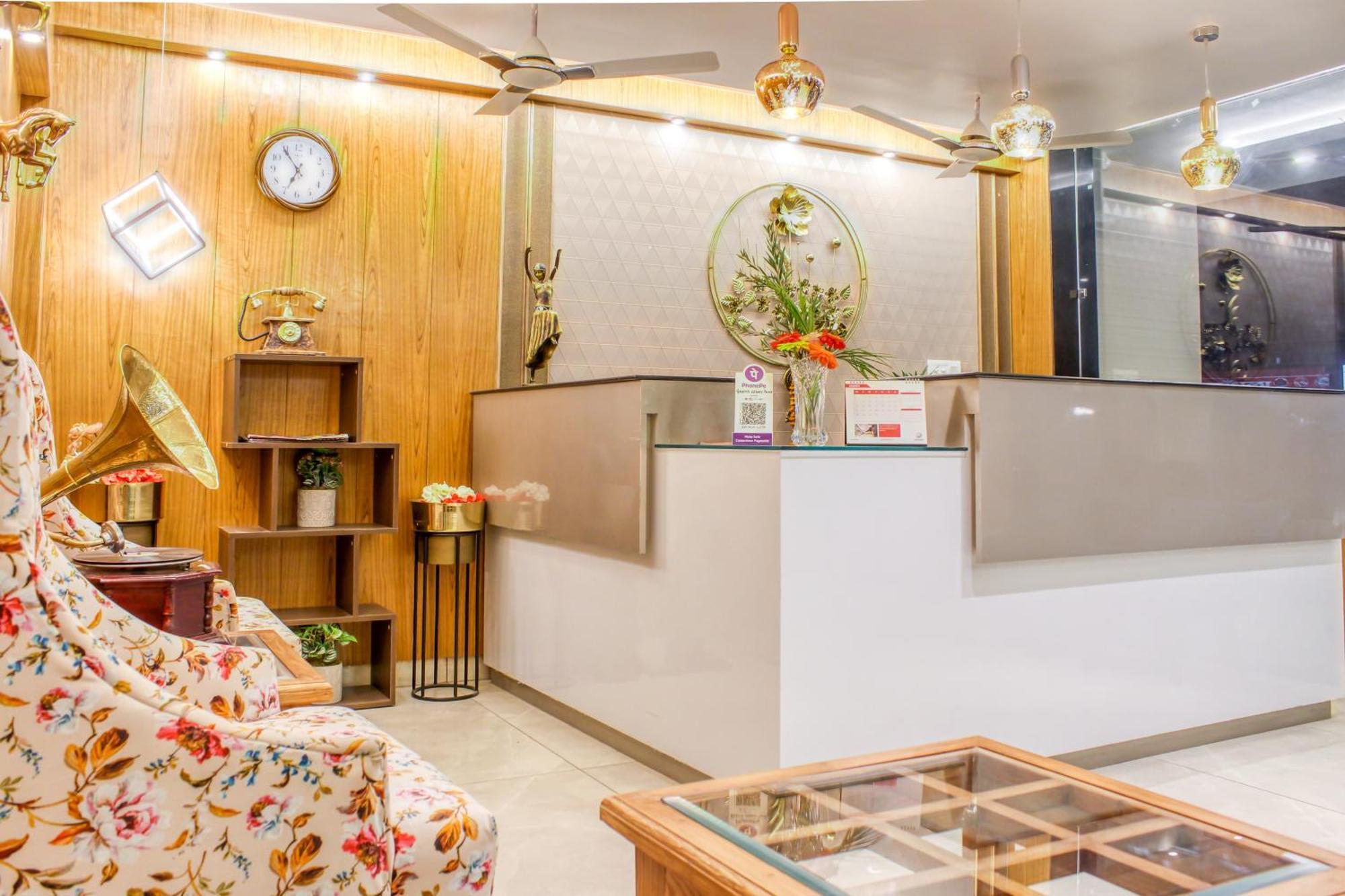 Zip By Spree Hotels Grand Legacy Prime Dehradun Luaran gambar