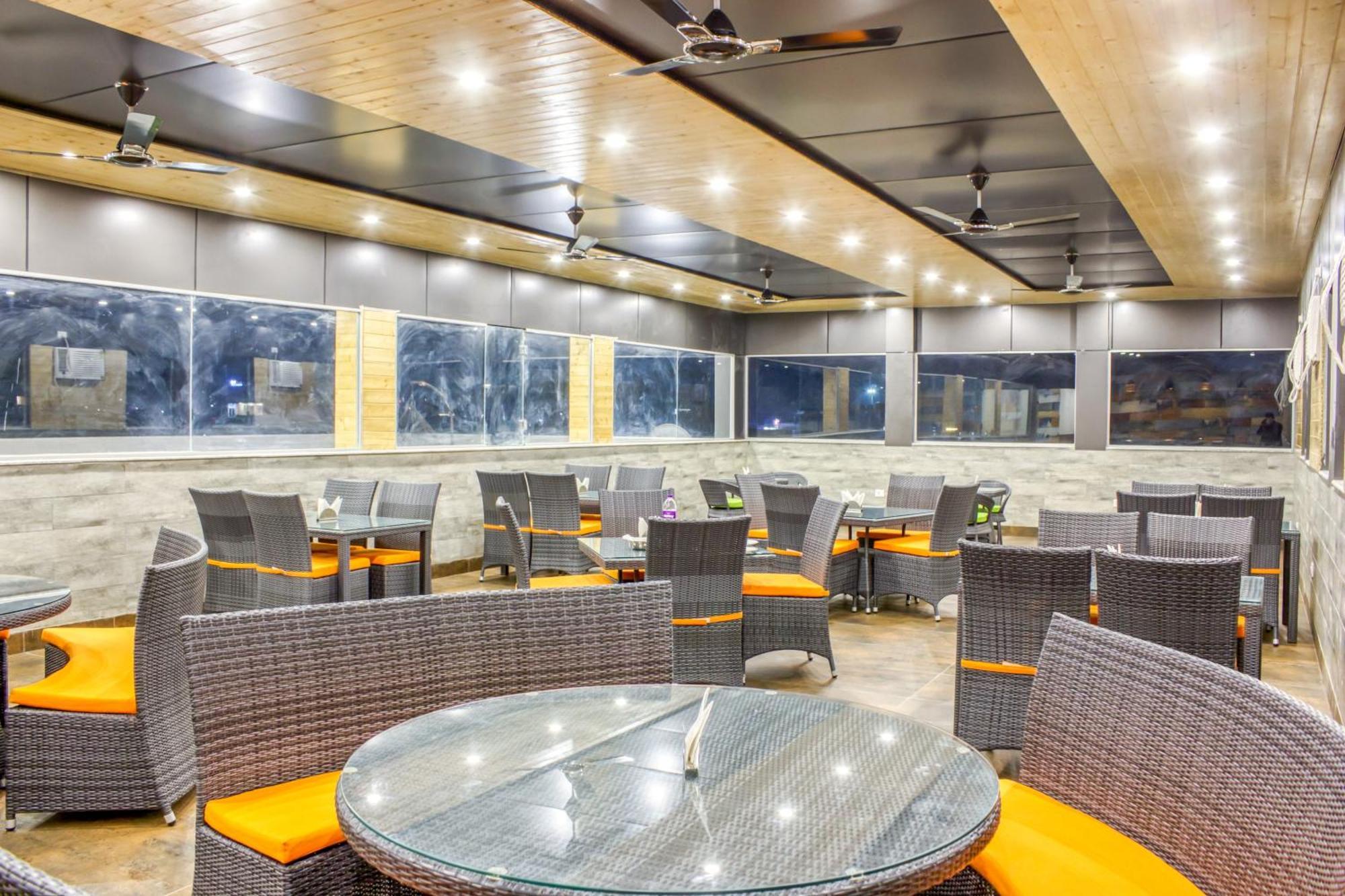 Zip By Spree Hotels Grand Legacy Prime Dehradun Luaran gambar